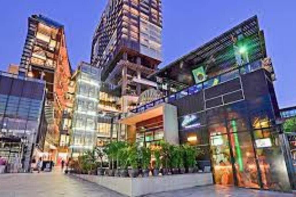 Base Hub - 2 Bedroom 53 M2 By And Hilton Pattaya