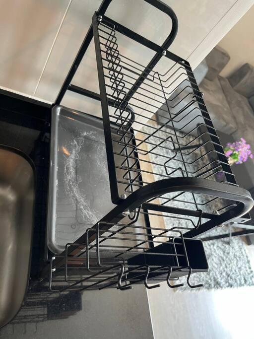 Apartment Base Hub - 2 Bedroom 53 M2 By And Hilton *