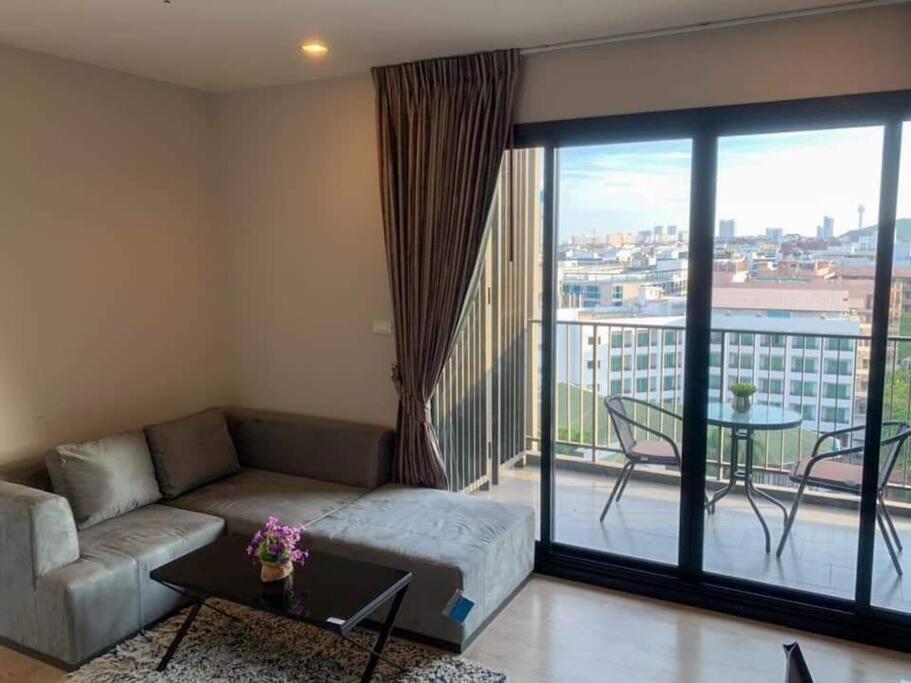 Apartment Base Hub - 2 Bedroom 53 M2 By And Hilton